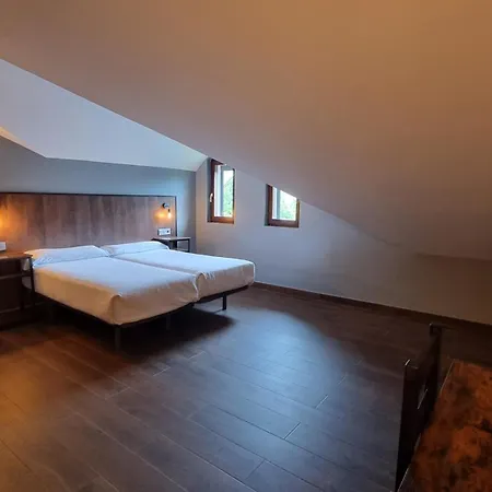 Euba Hotel 3*