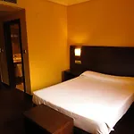 Euba Hotel 3*
