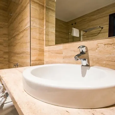 Отель Euba Аморебьета-Эчано