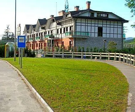 Отель Euba