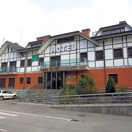 Euba Hotel 3*
