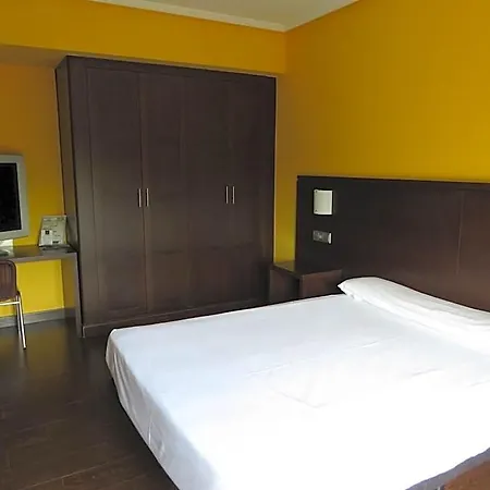 Euba Hotel 3*